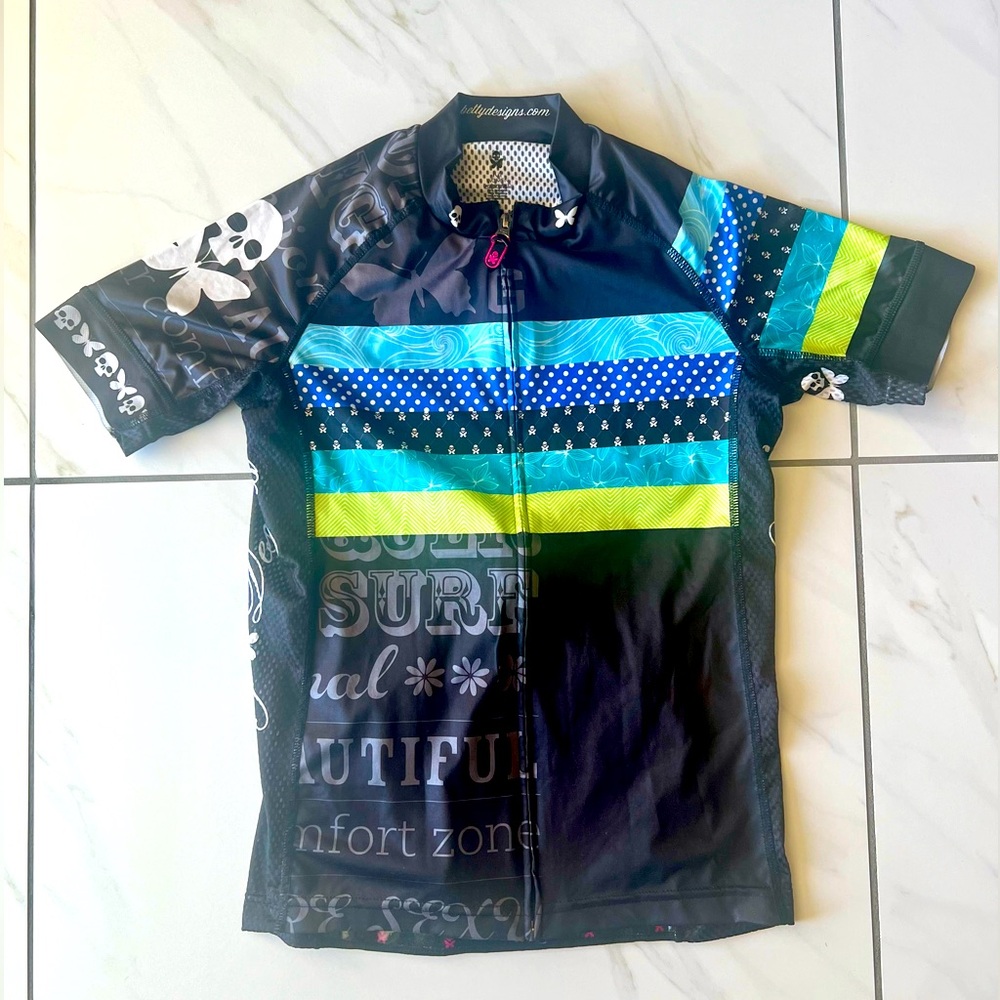 Betty Design Cycling Jersey size medium